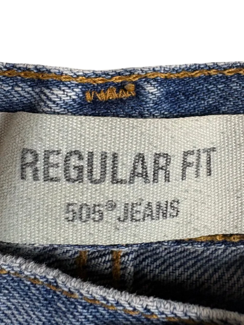 Vintage Levi’s 505 Regular Fit Jeans Made USA Blue Denim Men 38x32